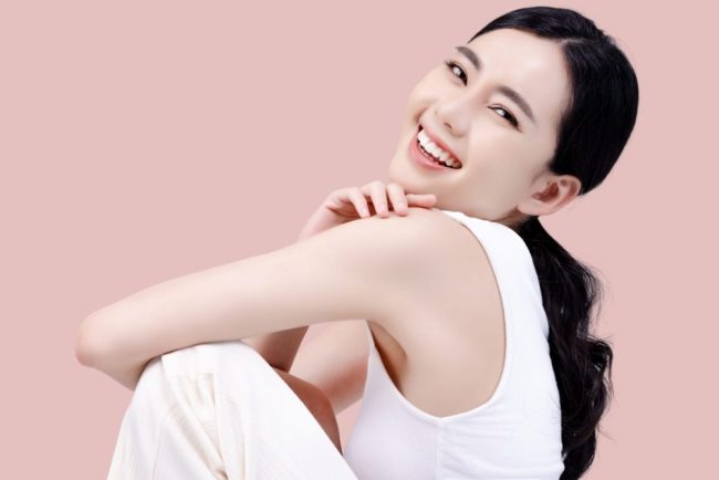 Studio,Shot,Of,Beautiful,Young,Asian,Woman,With,Clean,Fresh orthodontics alexandria